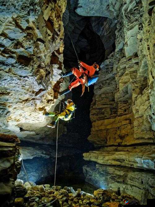 双指探洞：探索未知的私密领域