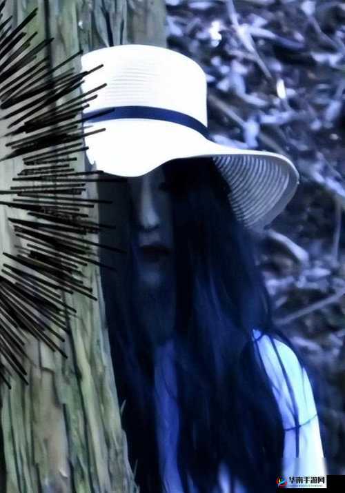 八尺大人的恐怖传说：你能逃脱吗？