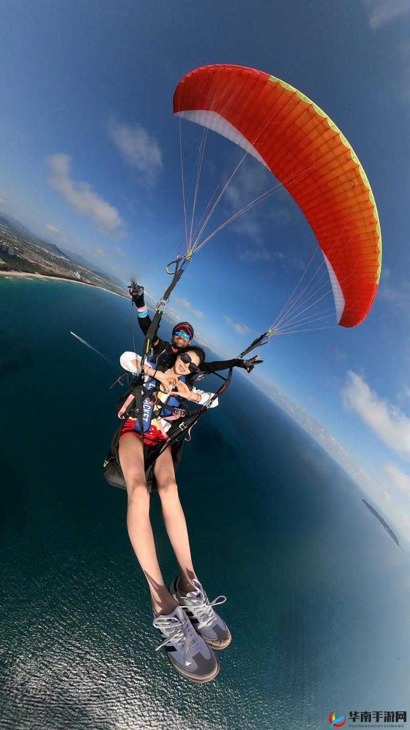 女初披破 WWW：探寻真实与勇气的旅程