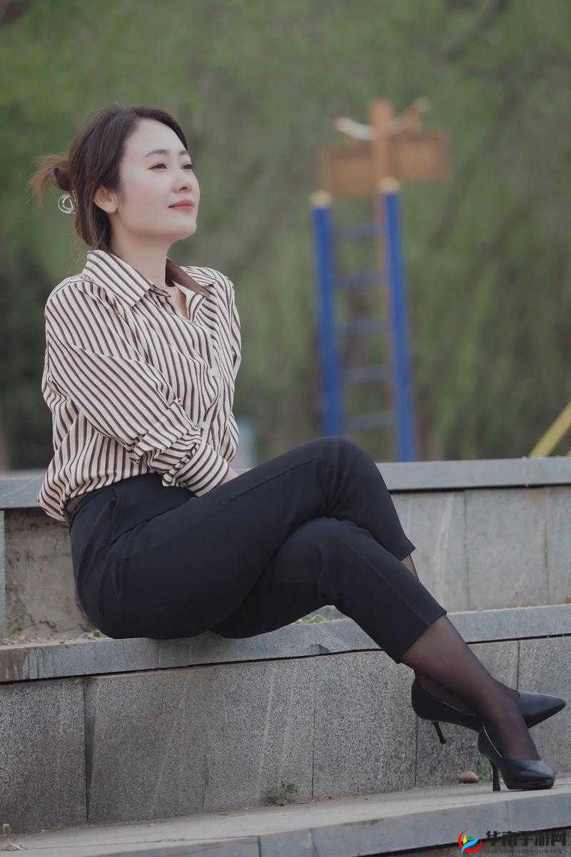 ：岳妇伦丰满 69XX 换妻：震惊网络的私密事件