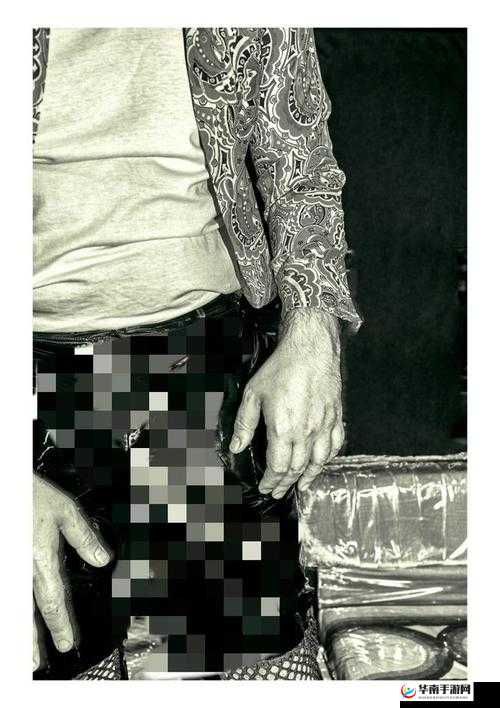 男人的手:探索坤坤眼里的 91 世界