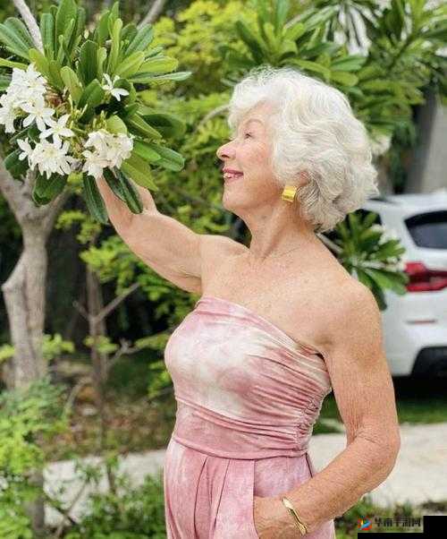 老太婆的另类 BBW 是什么意思：探讨丰满女性的魅力与自信