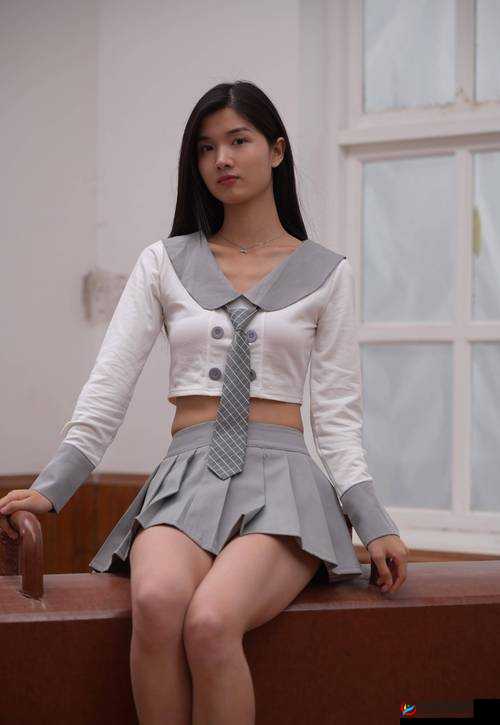 JK 少女裸图：展现青春与诱惑的独特视角