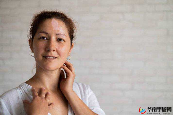 日本少妇浓毛 BBWBBW：丰满肉体与浓密阴毛的极致诱惑