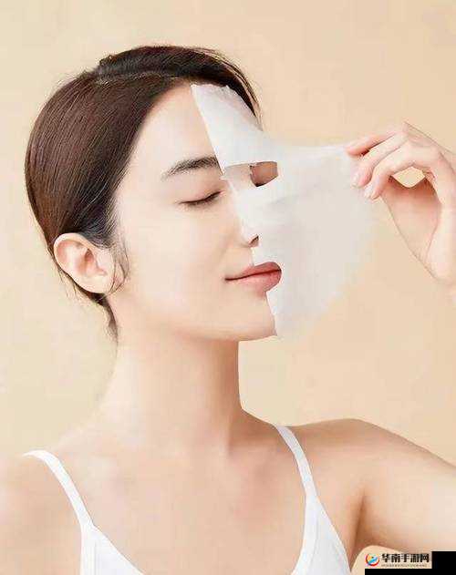 一个上面亲一个面膜：肌肤享受的亲密呵护