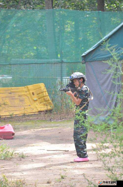 55 岁真人实战 CS：别样热血体验与激情碰撞