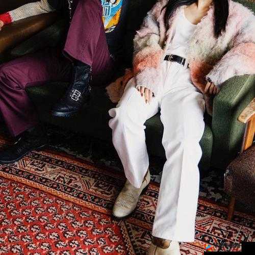 少妇搡搡搡我瞎了令人震惊的奇特经历