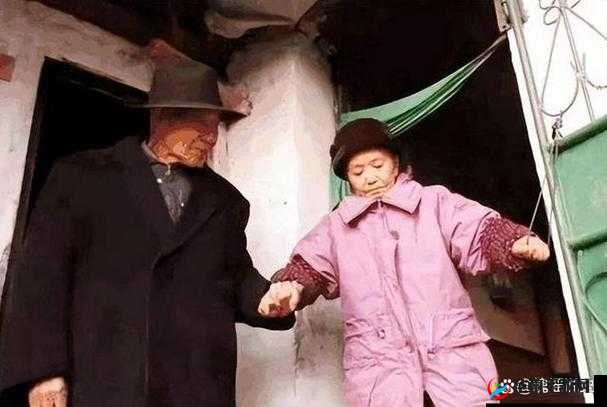 中国老太丰满毛耸耸：一位老太的生活故事