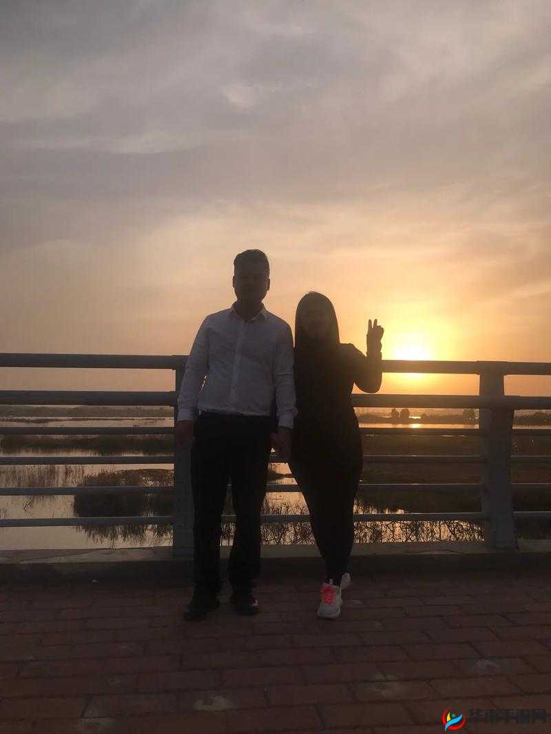 老公在外地总要求我发一些日常生活的照片和视频给他