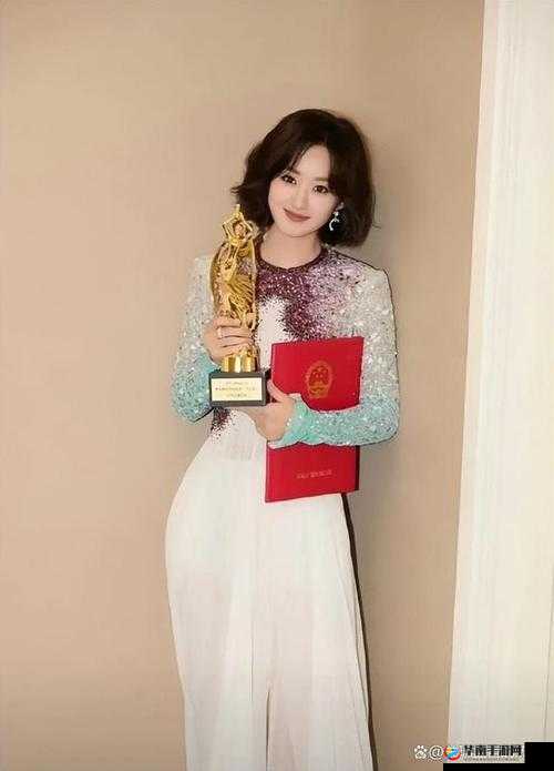 麻花传媒旗下艺人沈芯语：其演艺之路的精彩绽放与未来展望