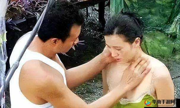 揉胸口摸下边相关视频引发的别样情境探讨