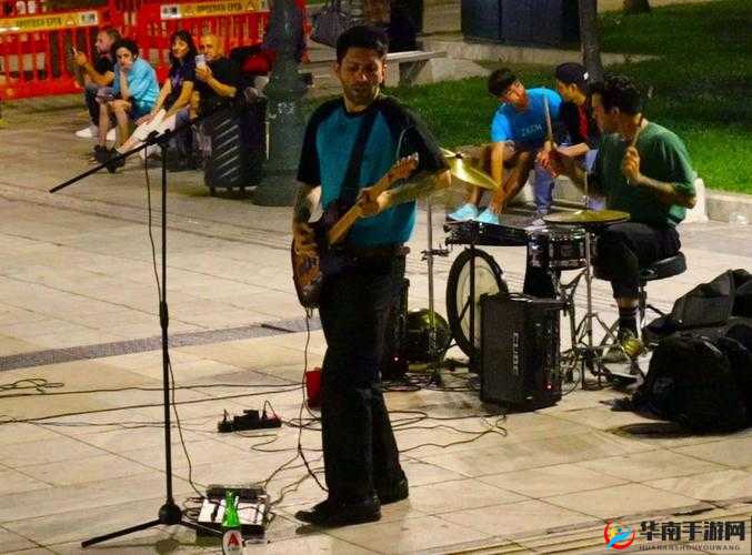 美国白人未成年 rapper 豆瓣-展现独特音乐才华与成长之路