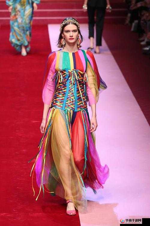 亚欧色的时尚美学：探索多元文化的魅力