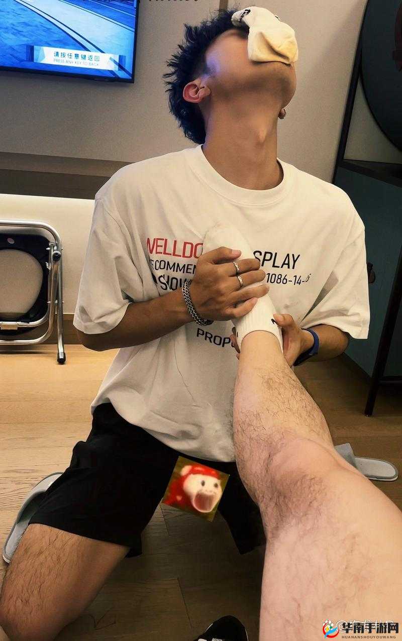 迷晕体育生 Gay 呻吟背后的惊人秘密