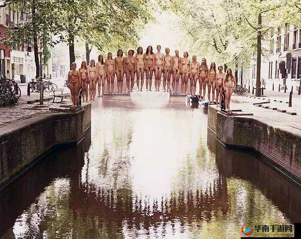 关于裸体艺术的独特视角与深度探讨