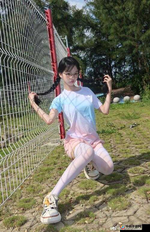 白丝疯狂?喷水自慰爽 ww 极致刺激体验分享