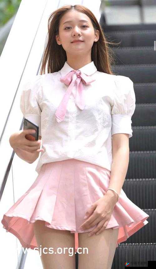 青娱国产盛宴极品免费:精彩不断,视觉盛宴