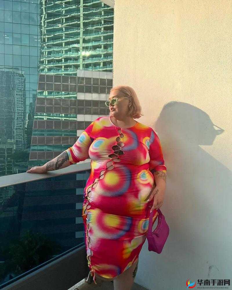 欧洲站特大码胖mm潮流女装：引领时尚新潮流展现魅力新风采