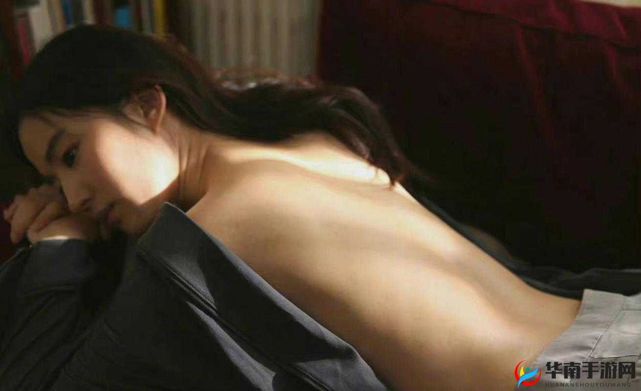 刘亦菲新片太火辣：床戏太紧了要夹断了