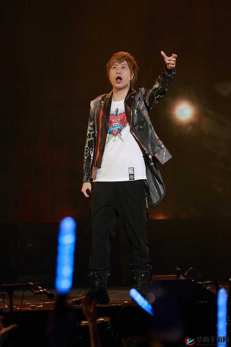 五月天演唱会太嗨了：阿信忘词忘得彻底，怪兽带头喊安可