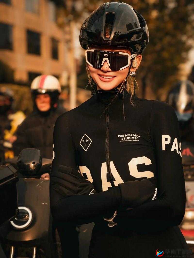 电摩车女 1-2-3-4 ：勇敢追逐风与自由的骑行之旅