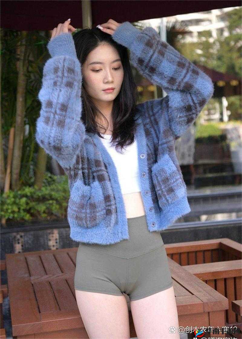 密臀网：成人私密社区，分享你的精彩瞬间