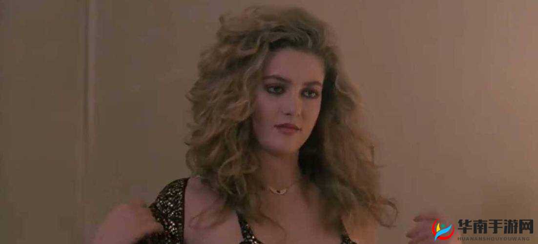 色呦呦黄片：引发热议的独特视觉冲击