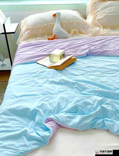 男生和女生打牌不盖被子：是情趣还是暧昧？