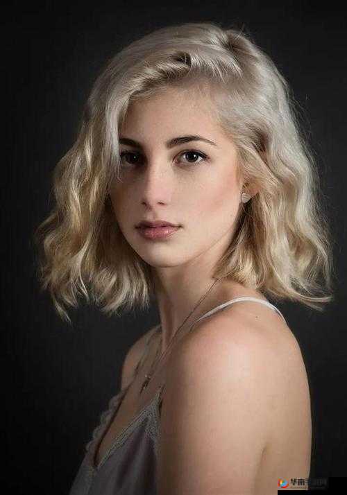 欧洲美女快播：独特魅力引领视觉盛宴