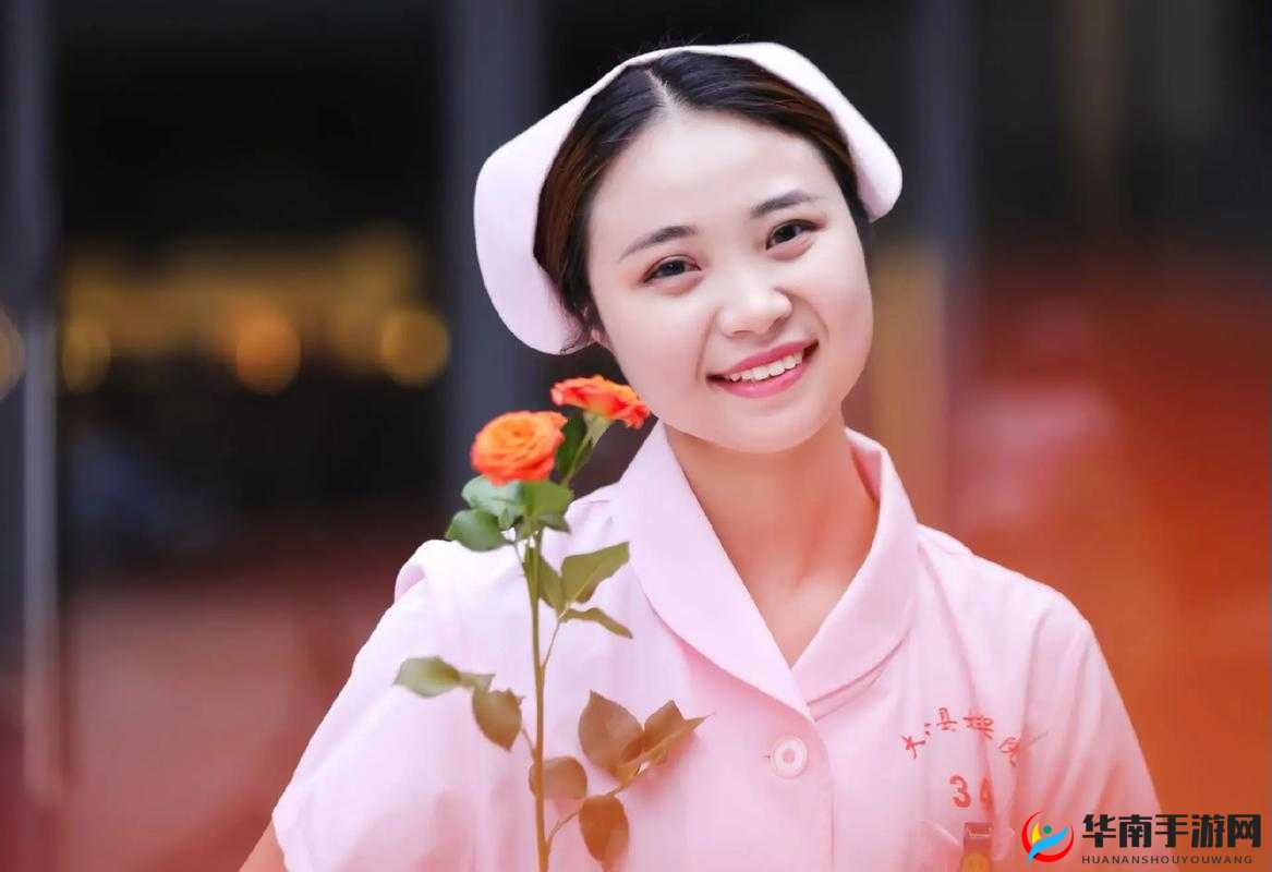 FrXXeeXXee 护士：用爱与专业守护生命的白衣天使