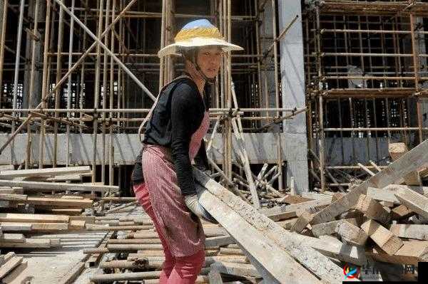 勤劳朴实的农民工 69XXXX：为城市建设默默奉献