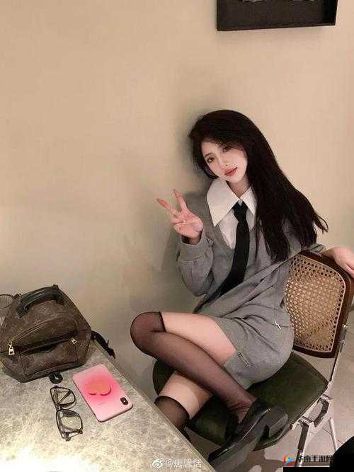 校花 X 开腿让我爽一晚：一场私密约会的激情体验