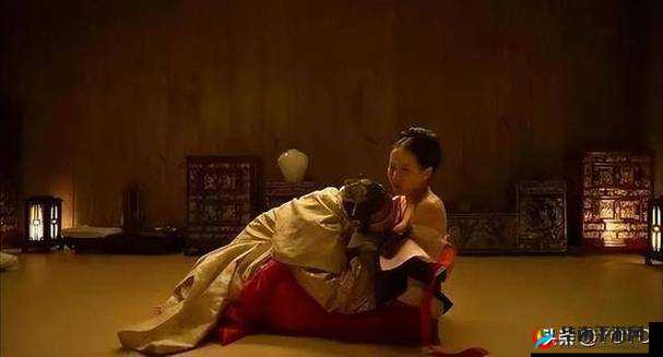 被撕开内衣吸奶头的古风：旖旎香艳之独特情境