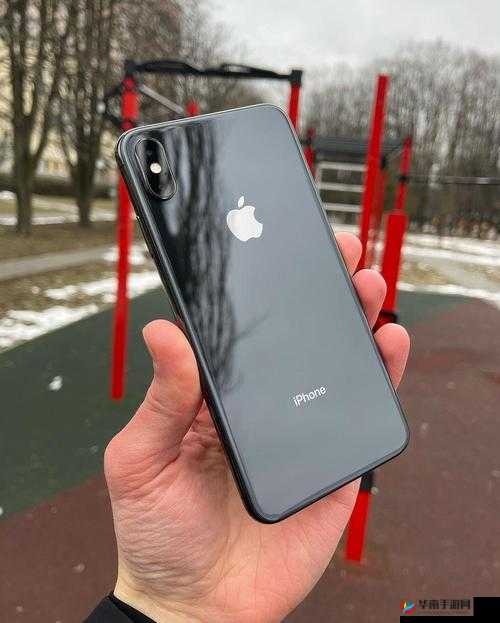 超高端 iPhone XS Max，欧美风格引领时尚潮流