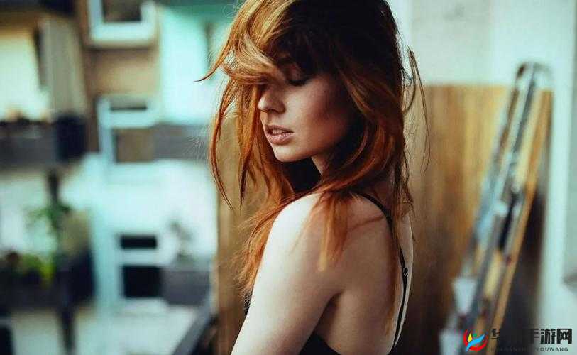 怪他 1V1 简兮：一场独特而引人入胜的情感对决