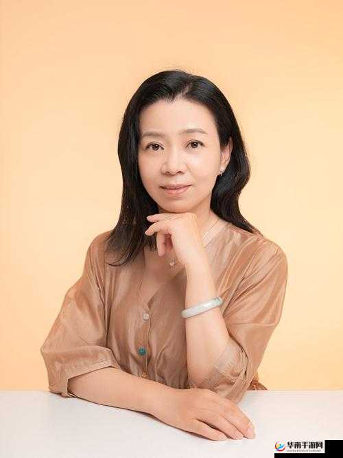 PANSY 中老年妈妈：优雅与智慧的绽放