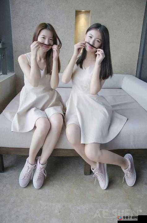 双胞胎姐妹齐上阵：是优势还是挑战探讨