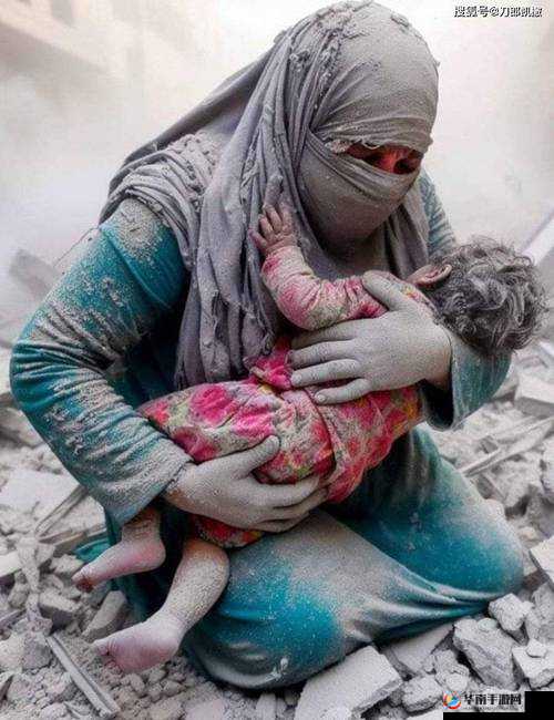 被囚禁的圣女：命运多舛于黑暗中的不屈抗争