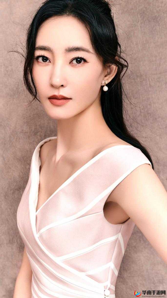 王丽坤：气质女神的独特魅力与精彩演绎