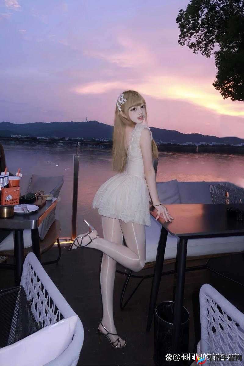 诅咒丝袜在线观看：解析影片背后的秘密