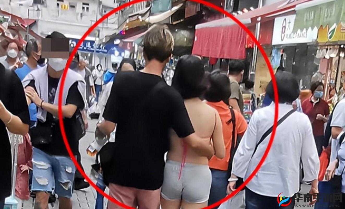 亲妺妺晚上扒开裤子让我捏其私密部位的荒唐行径