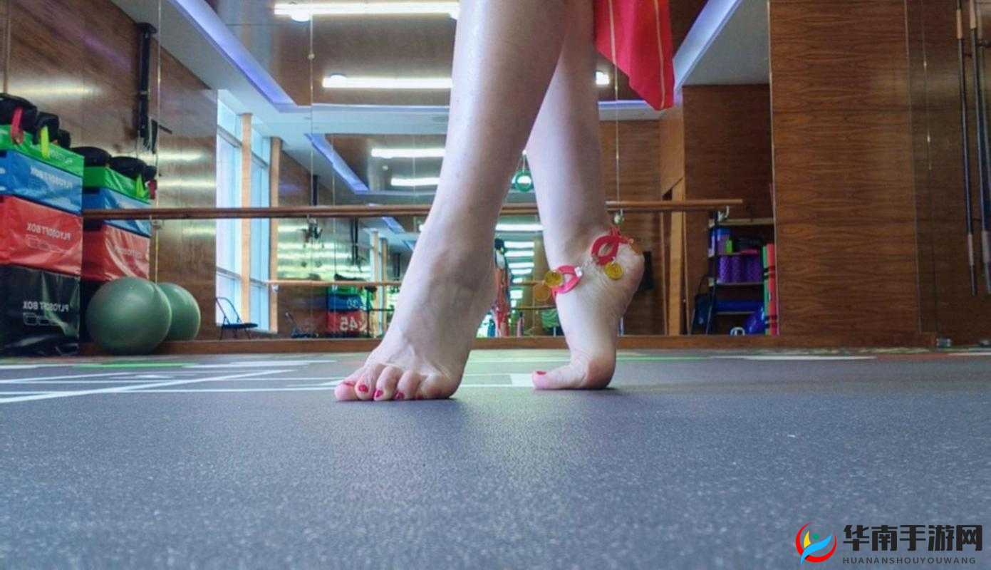 探索女舞蹈生脚底心独特魅力的奇妙之旅