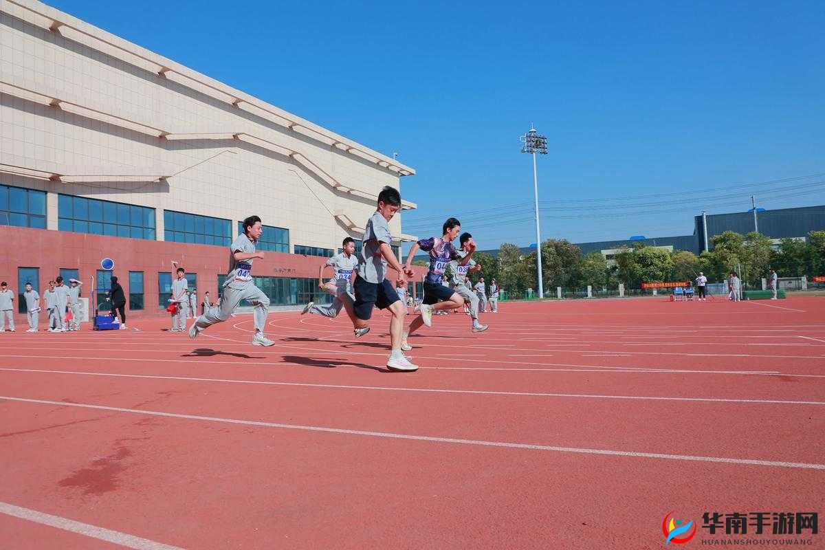 超级凌乱的校园运动会有那些令人难忘的瞬间与精彩呈现