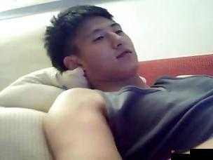 国产小伙 Gay 勾搭男司机：一段禁忌的旅程