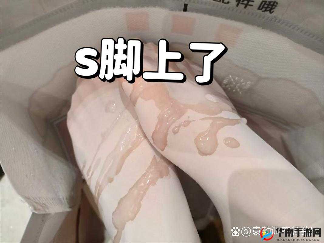 男人疯狂肏美女肥腴逼的激情画面