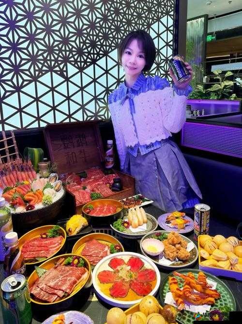 爆炒多汁小美人通感双胞胎：一场视觉与味觉的双重盛宴