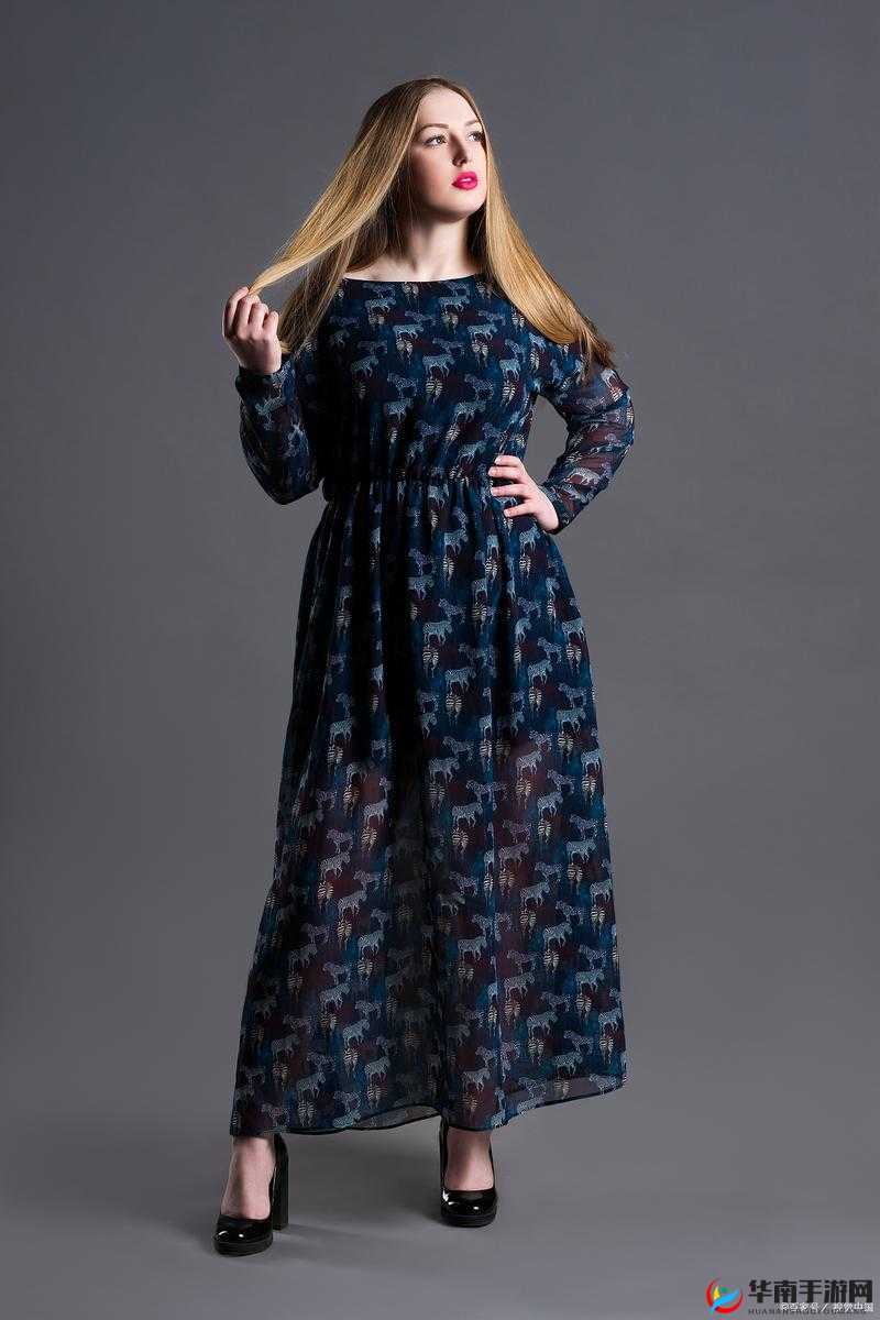 欧美风大码胖mm 中长款连衣裙：尽显优雅气质与独特魅力