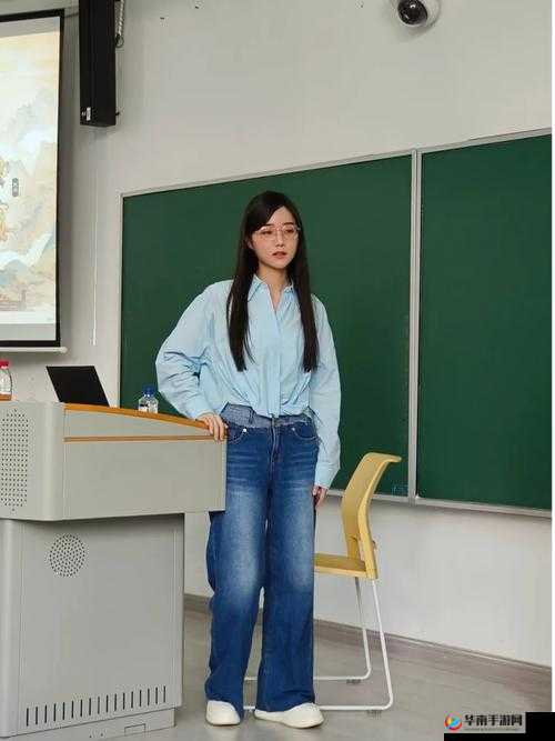 艺校小仙女琳琳国产精品：独特魅力绽放校园