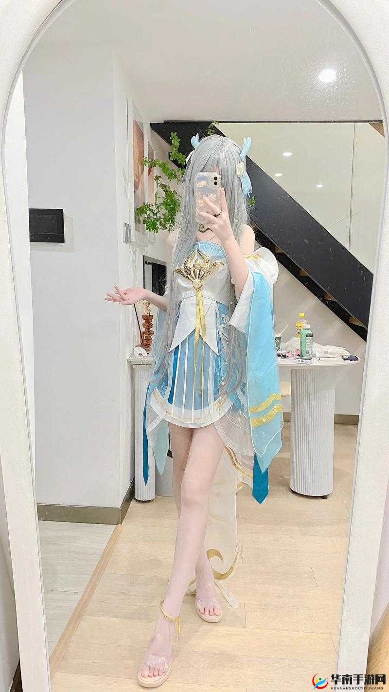 曜把西施抄的脸红文：一段令人心跳加速的浪漫故事