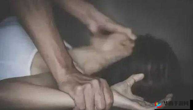 强开乖女嫩苞又嫩又紧免费视频：不堪入目的低俗内容